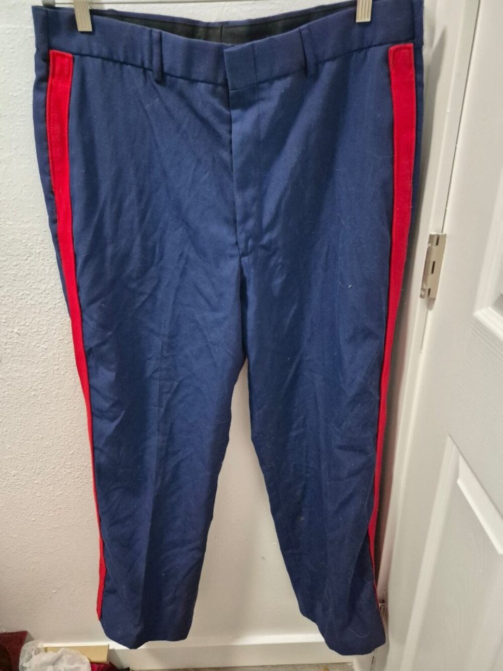 DSCP Men’s Blue Military Trousers With Red Side Stripe Size 38L Poly/Wool Blend